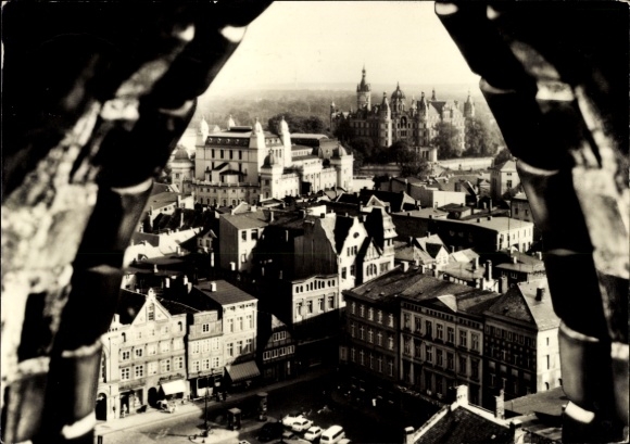 Ak Schwerin in Mecklenburg, Markt, Blick über die Dächer