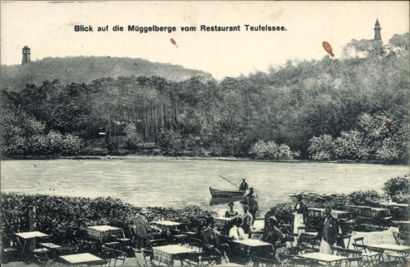 Postcard Berlin Köpenick, Müggelberge, Bismarckwarte, view from the restaurant Teufelssee