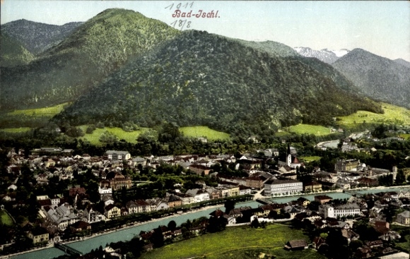 Ak Bad Ischl in Oberösterreich, Landschaft mit Bergen, Fluss, Stadtansicht, Bad Ischl