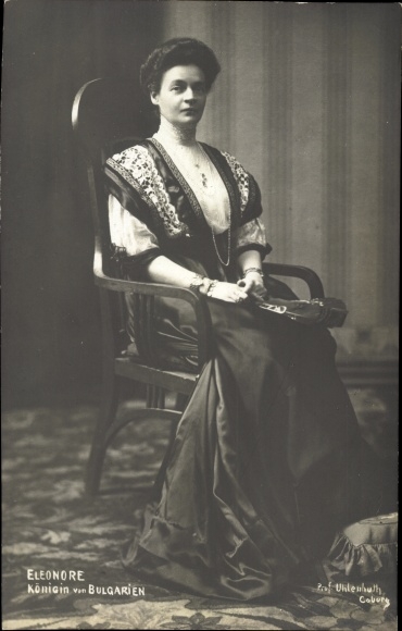 Photo Postcard Queen Eleonore of Bulgaria, Princess of Reuss Köstritz, portrait
