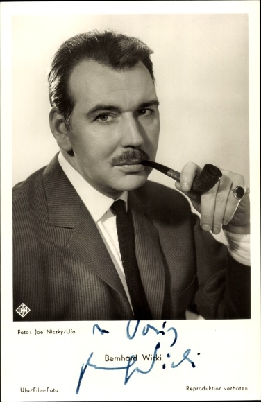 Postcard actor Bernhard Wicki, portrait, autograph