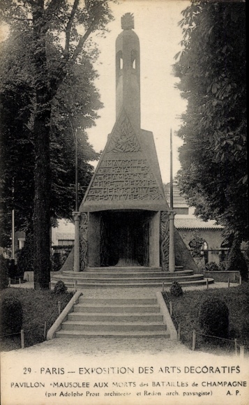 Postcard Paris, Exposition des Arts Décoratifs, Pavilion Mausolee aux Morts of the Batailles de Champagne
