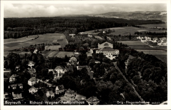 Ak Bayreuth in Opper-Franken, luchtfoto, Richard Wagner Festival Hall
