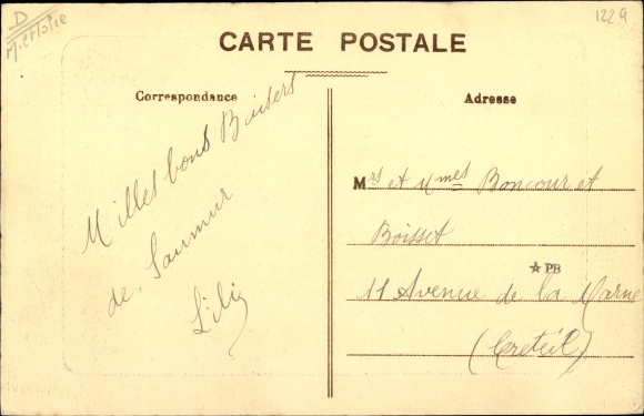 Postcard Saumur Maine et Loire, Rue Balzac, Hotel des Postes, Rue d&#39;Orleans