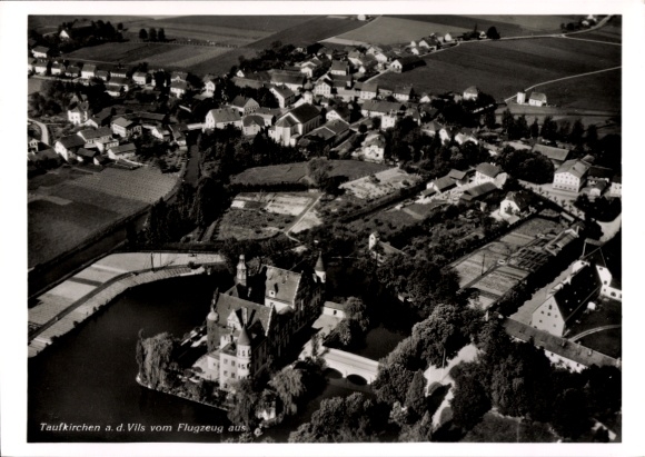 Ak Taufkirchen an der Vils Oberbayern, Fliegeraufnahme