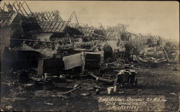 Postcard Oppau Ludwigshafen am Rhein, Explosion of the Nitrogen Plant 1921