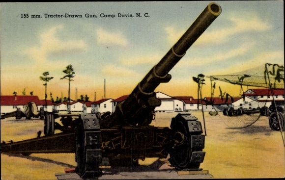 Ak North Carolina USA, door een tractor getrokken kanon, 155 mm