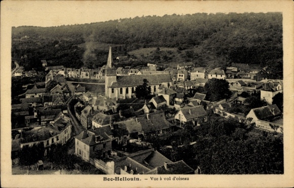 Ak Bernay Eure, Luftaufnahme von Bec-Hellouin, Kirche im Vordergrund