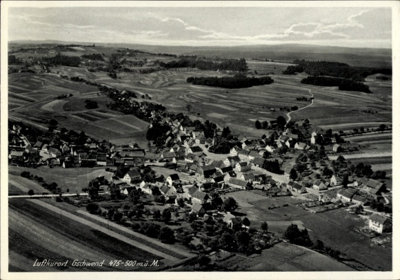 Ak Gschwend Ostalbkreis, Luftkurort  475-500 m.ü.M., Luftaufnahme, ländliche Umgebung