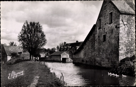 Postcard Rochefort in Yvelines, La Remarde at the Moulin de la Forge