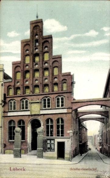 Postcard Hanseatic City of Lübeck, Schiffer-Gesellschaft, s building