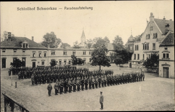 PC Schmorkau Neukirch Sachsen, parade line-up in the castle courtyard