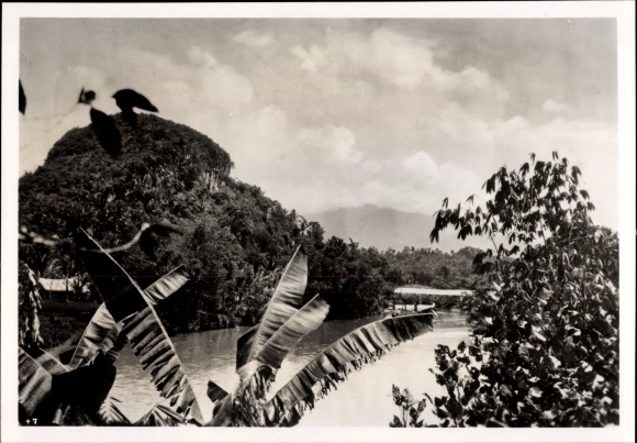 Photo Heinrich Hoffmann, Coast of North Celebes, January 1942