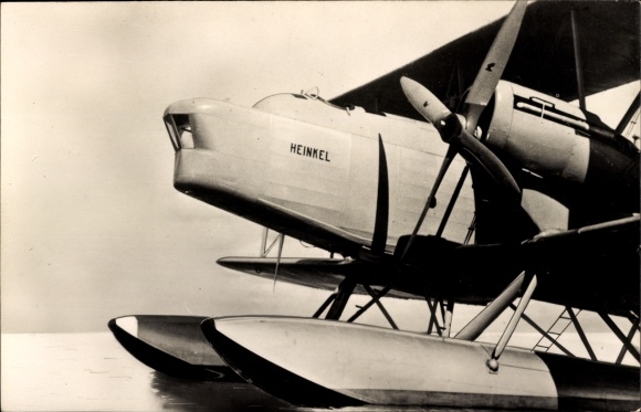 Postcard German Air Force, twin-engine sea multi-purpose aircraft Heinkel He 59, seaplane