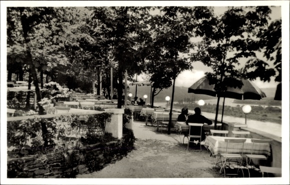 KP Vallendar am Rhein, górska restauracja Humboldthöhe, taras