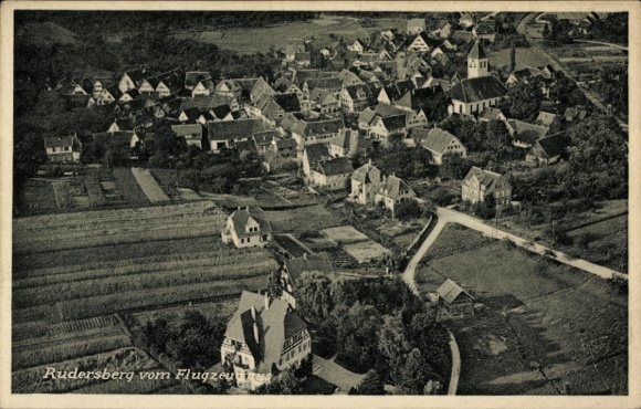 Ak Rudersberg in Württemberg, Luftaufnahme, Häuseransicht, ländliche Umgebung, Flugzeugblick