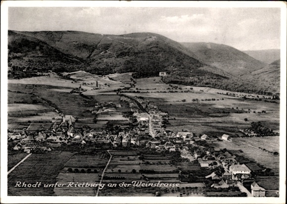 Ak Rhodt an der Weinstraße Rhodt unter Rietburg in der Pfalz, Gesamtansicht