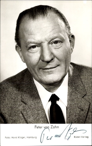 Postcard Journalist Peter von Zahn, Portrait, Autograph