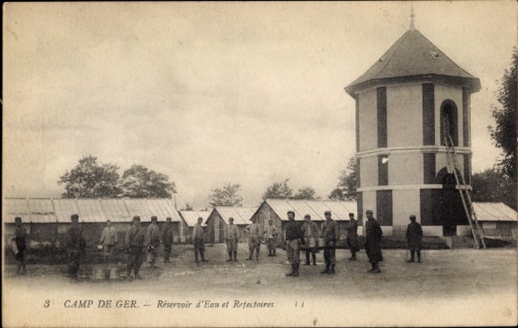 Postcard Ger Manche, Camp de Ger, Reservoir d'Eau et Refectoire