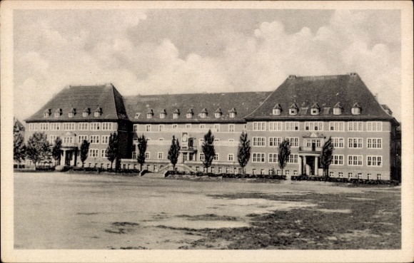 Ak Pirna an der Elbe, Nationales Aufbauwerk der Stadt, Berufsschule