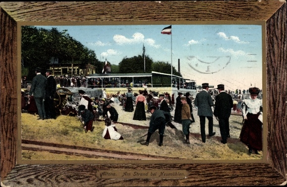 Passepartout PC Hamburg Ottensen Neumühlen, on the beach, busy scene, visitors, terrace