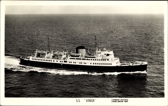 Postcard CGT Steamer Lisieux, Compagnie Generale Transatlantique, French Line