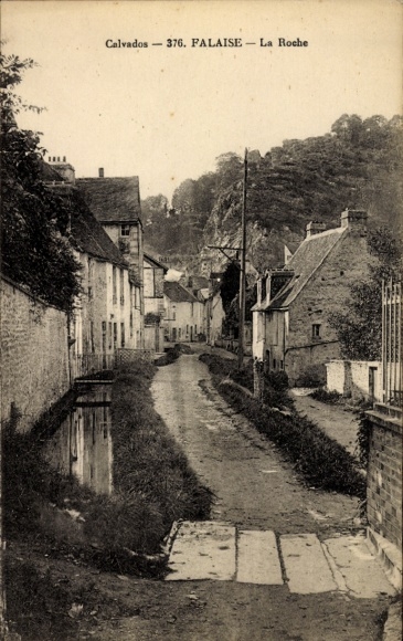 Postcard Falaise Calvados, Roche