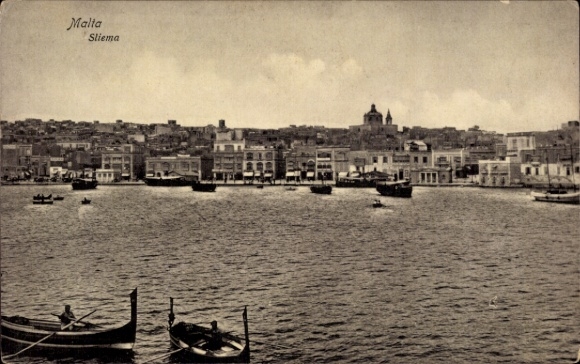 Postcard Sliema Malta, landscape shot with water, boats and houses