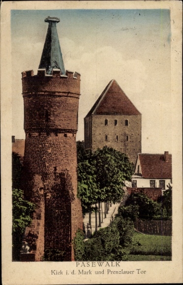 KP Pasewalk w Meklemburgii-Pomorzu Przednim, Kiek id Mark, Prenzlauer Tor, wieże