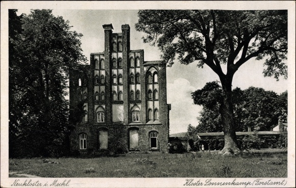 Postcard Neukloster in Mecklenburg, view of the Sonnenkamp monastery