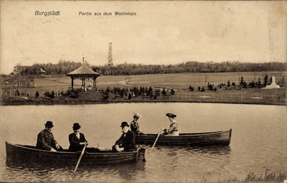 Ak Burgstädt in Sachsen, Bild eines Parks, Ruderboote auf dem Wasser, Pavillon im Hintergrund