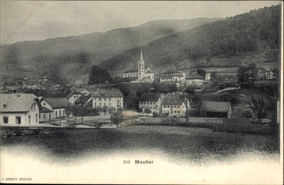 KP Moutier Kanton Jura, widok na miejsce, kościół