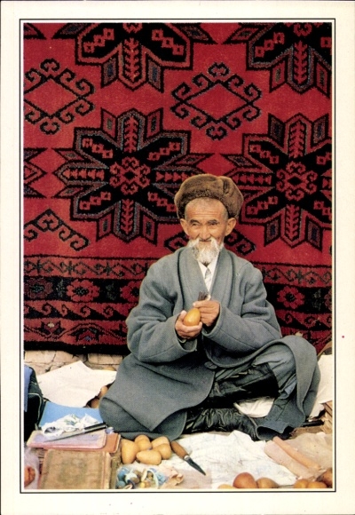 Postcard Buxoro Buchara Uzbekistan, fruit sellers at the market
