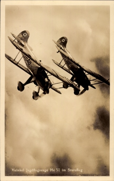 Postcard German Air Force, Heinkel He 51, fighter planes in a dive