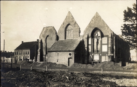 Photo Postcard Keyewo, war destruction, church, rubble, ruin, WWI