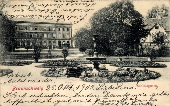 KP Braunschweig in Lower Saxony, castle garden, Fountain, trees, flowerbeds, Braunschweig