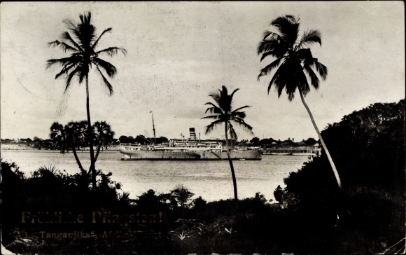 foto Ak Mombasa Kenia, passagiersschip, palmbomen, kustlandschap