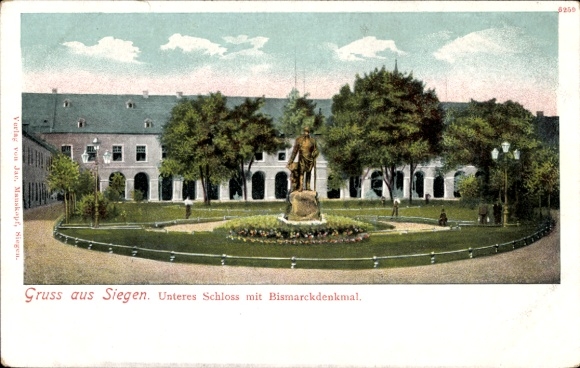 Ak Siegen in Westfalen, Unteres Schloss, Bismarckdenkmal, Gartenanlage, Statue