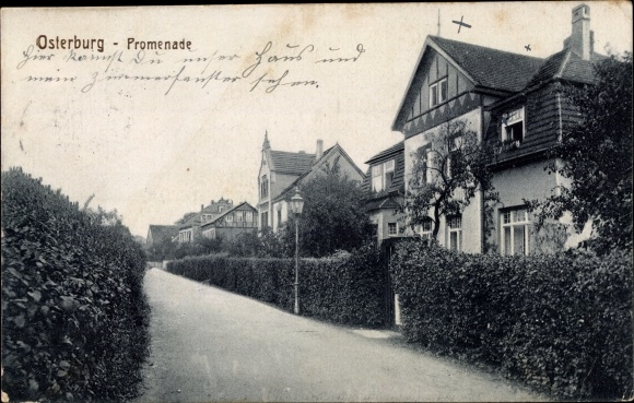Postcard Osterburg in the Altmark, promenade, residential buildings