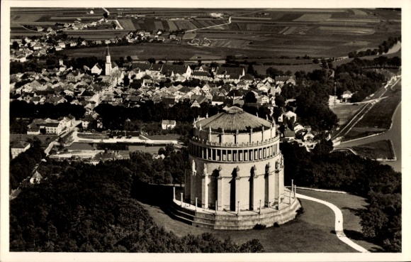 Ak Kelheim an der Donau Niederbayern, Befreiungshalle, Fliegeraufnahme