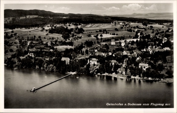 Ak Gaienhofen aan het Bodenmeer, luchtfoto