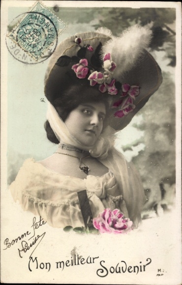 Postcard Young woman with hat, portrait