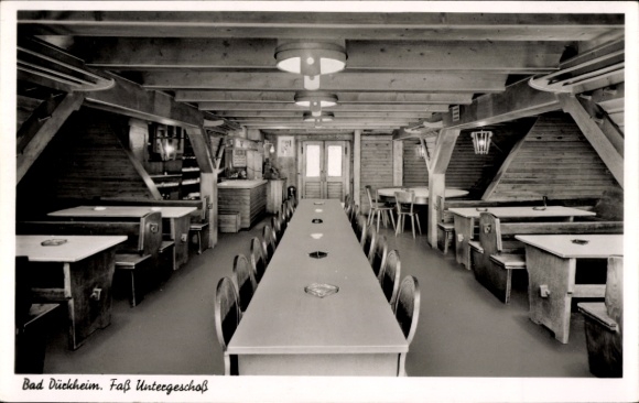 Ak Bad Dürkheim in der Pfalz, Innenansicht eines Gasthauses, lange Tische, Holzdecke, Beleuchtung