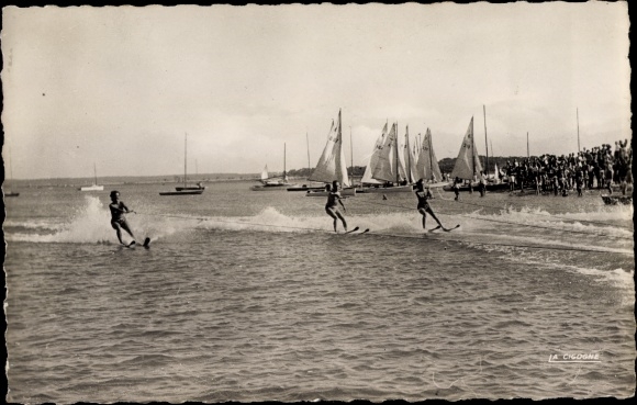 Postcard Le Touquet Paris Plage Pas de Calais, Regattas, Water Skiing