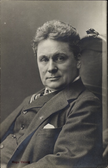 Postcard actor Hugo Thimig, portrait, suit