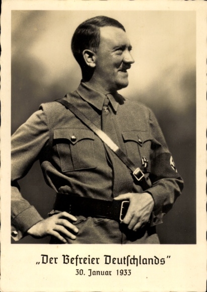 KP Führer i kanclerz Rzeszy Adolf Hitler w mundurze partyjnym, portret stojący, Wyzwoliciel Niemiec