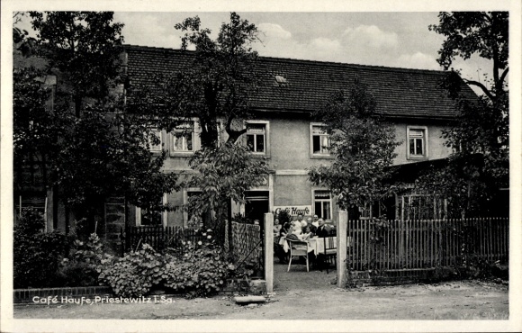 PC Priestewitz in Saxony, Café Haufe
