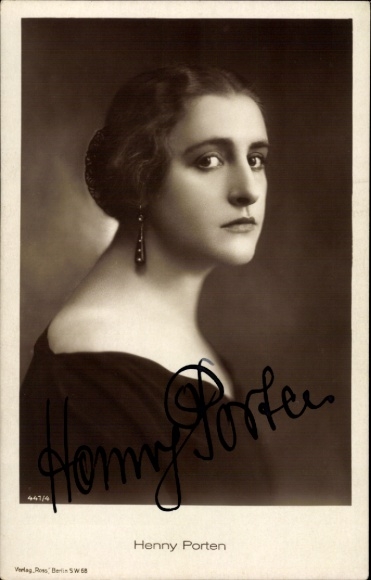 Postcard actress Henny Porten, side profile, Ross 441/4, portrait
