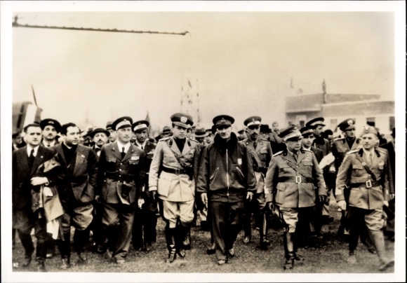 Zdjęcie H. Hoffmann, Tirana Albania, wizyta włoskiego ministra spraw zagranicznych hrabiego Ciano, kwiecień 1939 r