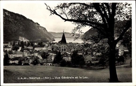 Ak Nantua Ain, Blick auf  See, Berge, Kirche mit Turm